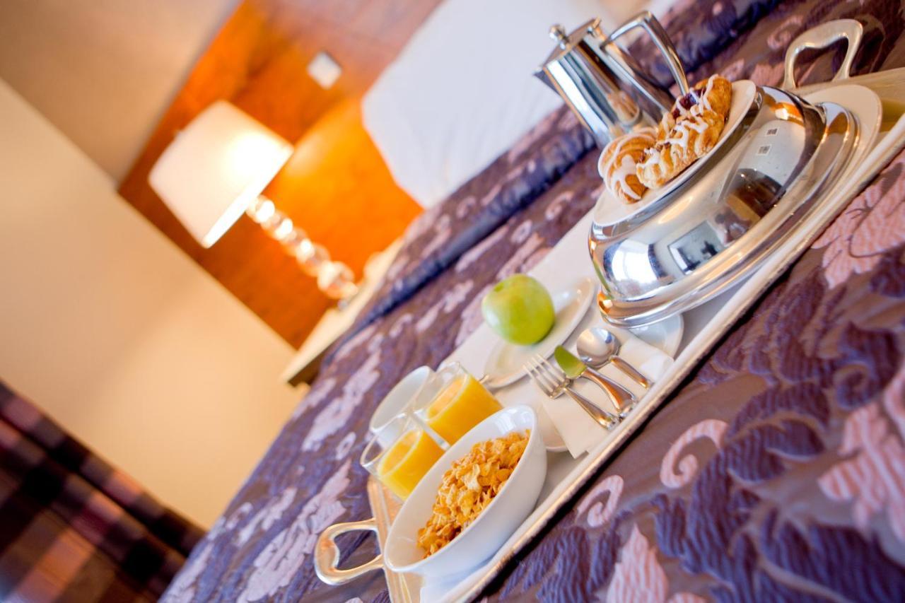 Moyvalley Hotel & Golf Resort Zewnętrze zdjęcie